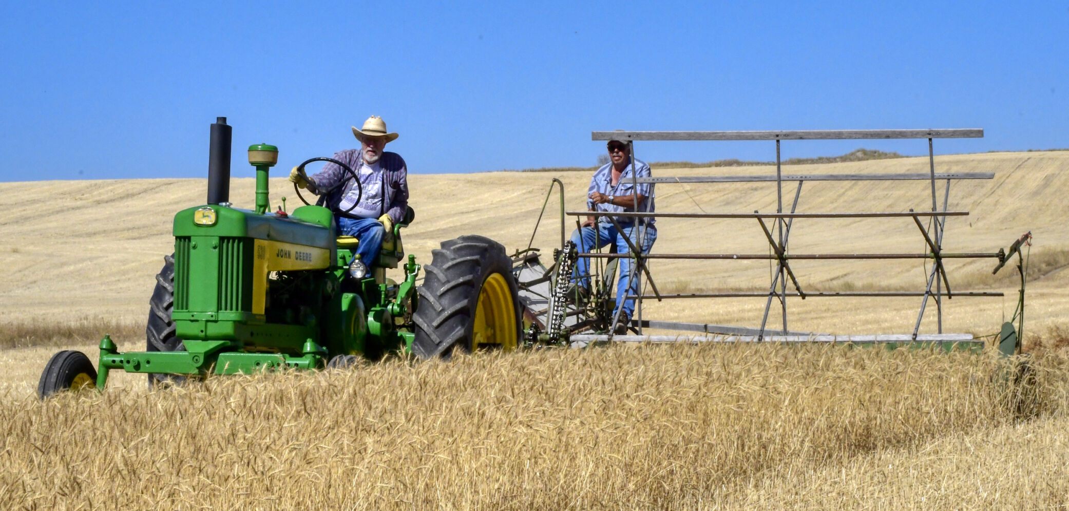 2500-HDR-20200911-Wheat-Gathering_D507732.jpg